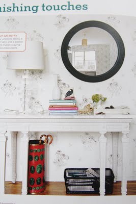 Những chiếc bàn trang trí xinh đẹp